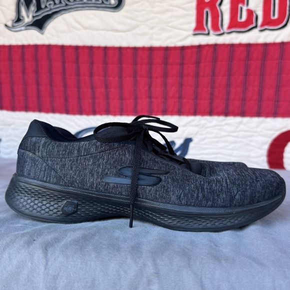 Size 9 - Skechers Women Black Gray Go Walk Memory Textile Slip On Shoes - Picture 2 of 10